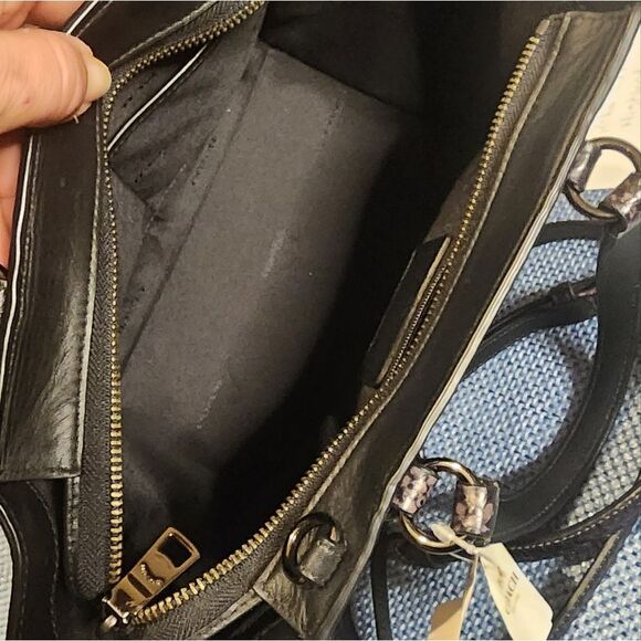 New Limited Edition Coach Python Skin Mini Tote - Picture 8 of 9